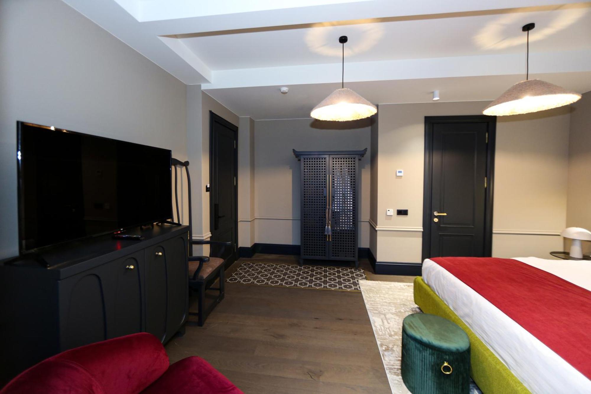 Hotel Retro باتومي المظهر الخارجي الصورة