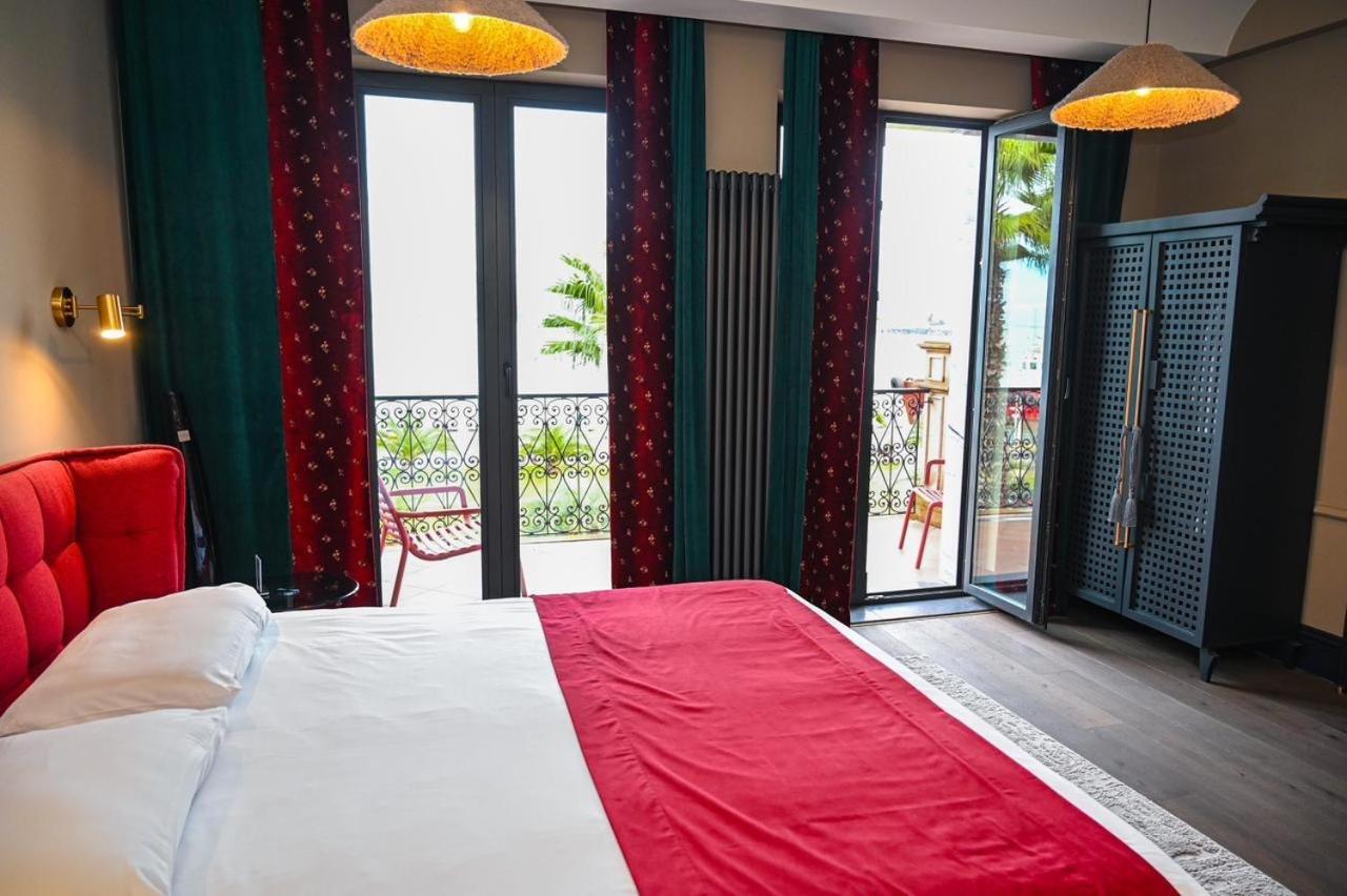 Hotel Retro باتومي المظهر الخارجي الصورة