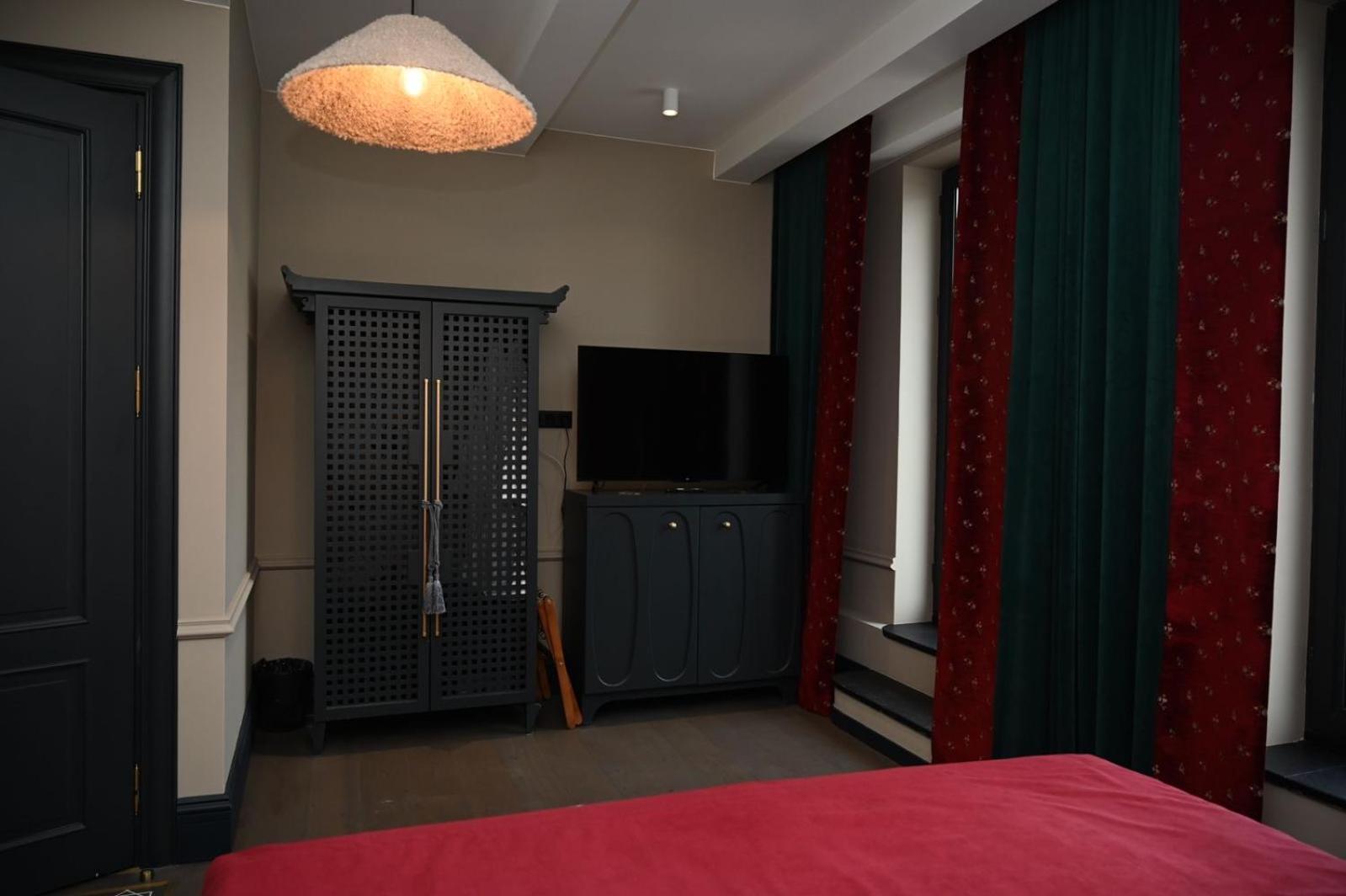 Hotel Retro باتومي المظهر الخارجي الصورة
